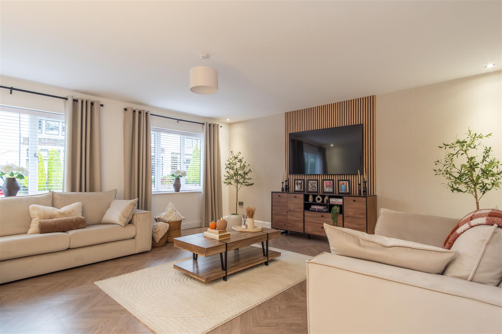 5 bed property in Broadfield drive, Leyland